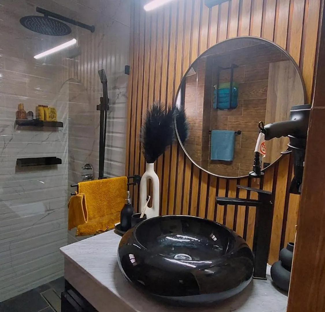 מרקש Elegant Room In Luxury Apartment Gueliz