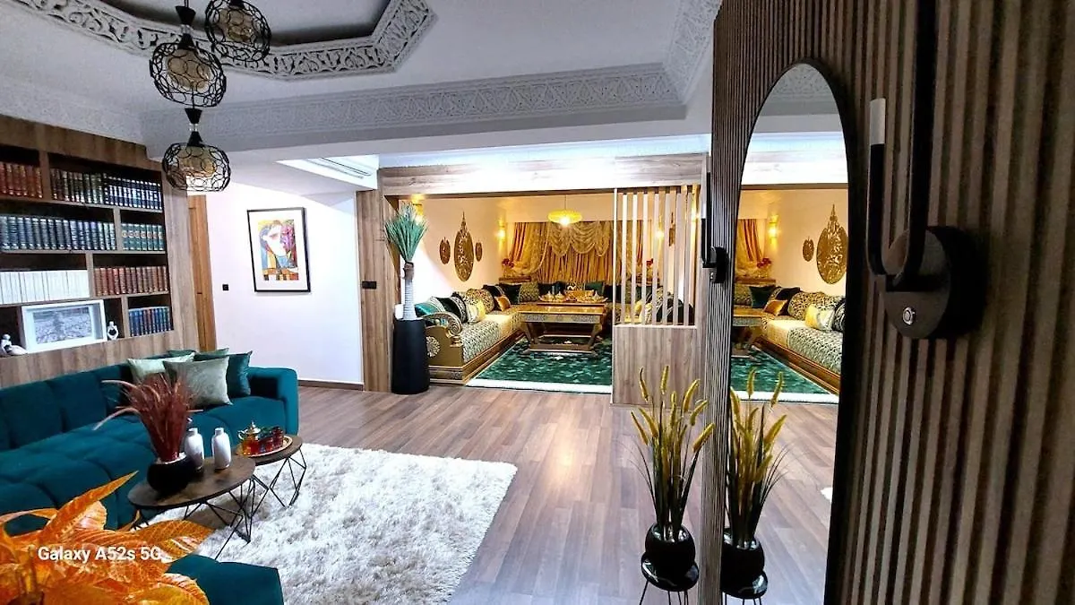 Elegant Room In Luxury Apartment Gueliz location